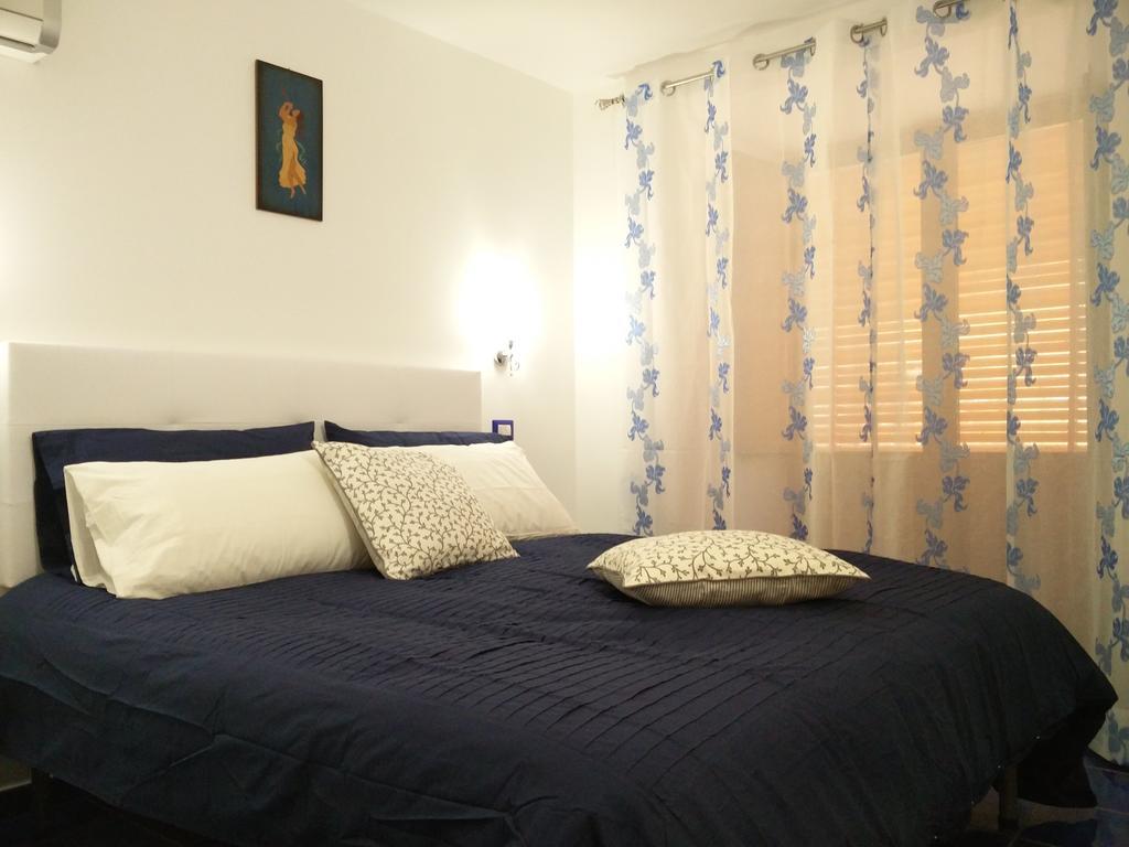 Sedil Dominova Apartment Sorrente Extérieur photo